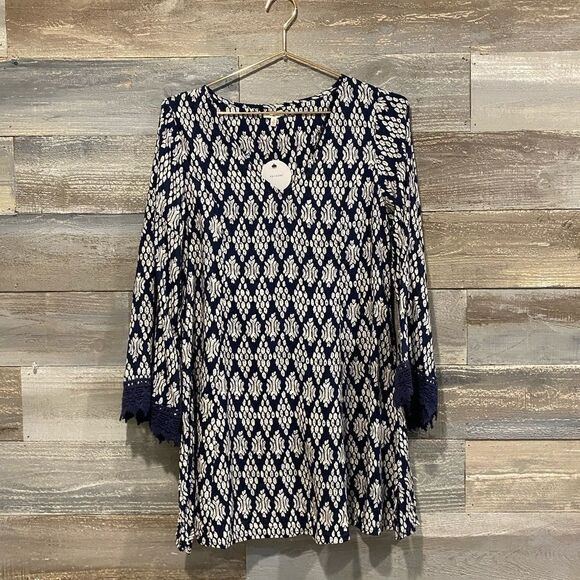 En Creme NWT navy p attended S Hippie Festival Gypsy Dress open back - Picture 1 of 9